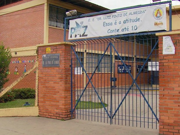 Provas de alunos que tiveram 1 hora a mais no Enem foram canceladas em Santa Rita do Sapucaí (Foto: Reprodução EPTV) Provas de alunos que tiveram 1 hora a mais no Enem foram canceladas em Santa Rita do Sapucaí (Foto: Reprodução EPTV)