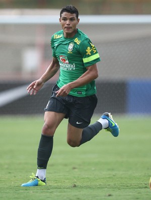 Thiago Silva em treino da Seleção  (Foto: Mowa Press)
