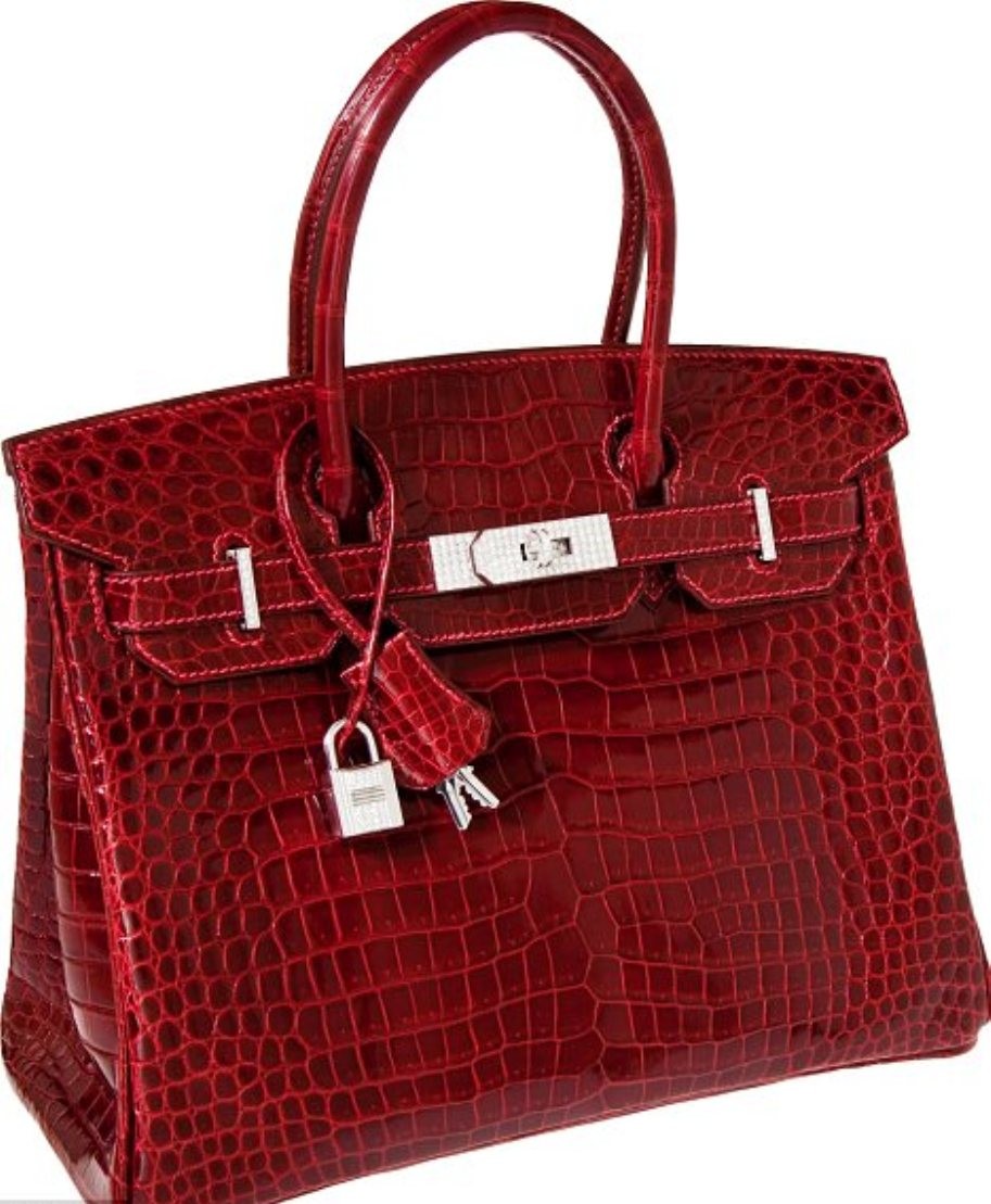 Transporte de bolsas até futura loja da francesa Hermès no Rio tem até