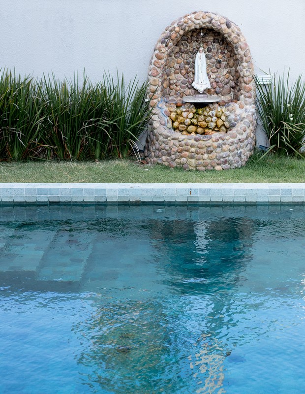 Capela da casa de Mano Walter e Débora Silva (Foto: Luísa Patury) Capela da casa de Mano Walter e Débora Silva (Foto: Luísa Patury)