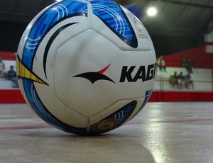 Bola futsal (Foto: André Ráguine / GloboEsporte.com)