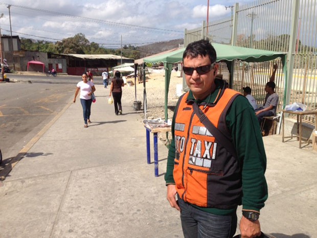 O motorista de táxi José Baptista (Foto: Leo Campos)