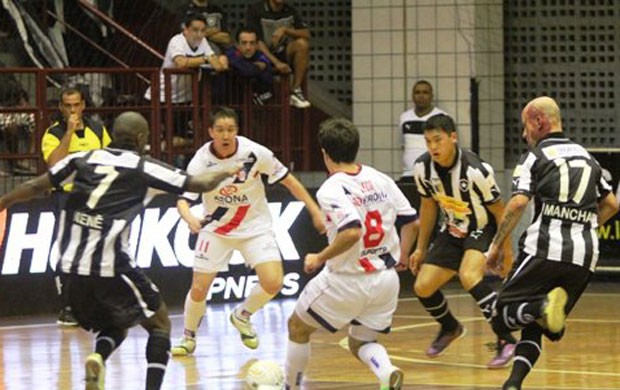 Botafogo x Joinville, Futsal (Foto: Manolo Quiróz / Divulgação)