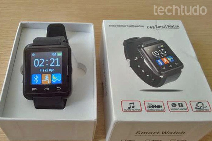 Conhecido pelo preço baixo, U8S é o relógio inteligente mais barato do mercado  (Foto: Dário Coutinho/TechTudo)