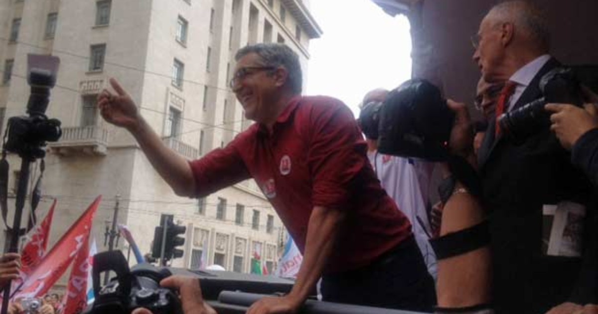 G Padilha Faz Caminhada No Centro De Sp Ao Lado De Lula E Haddad