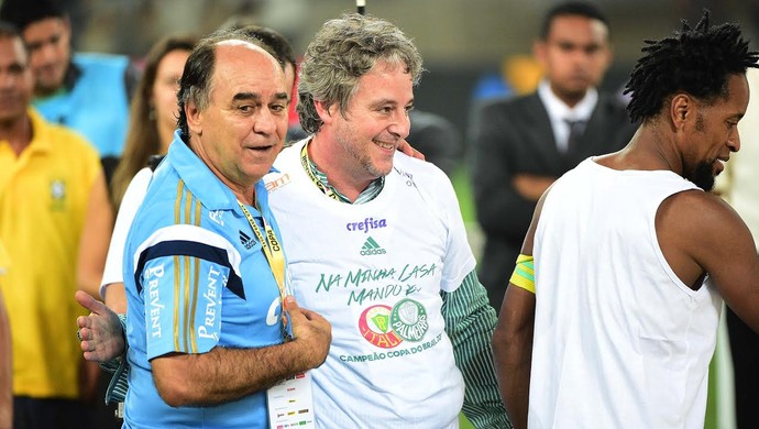 Superstição, reza e festa em campo: o lado torcedor do fanático Paulo Nobre