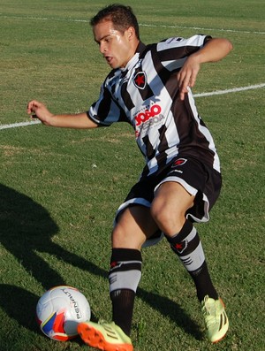 Doda, Botafogo-PB (Foto: Silas Batista / GloboEsporte.com)