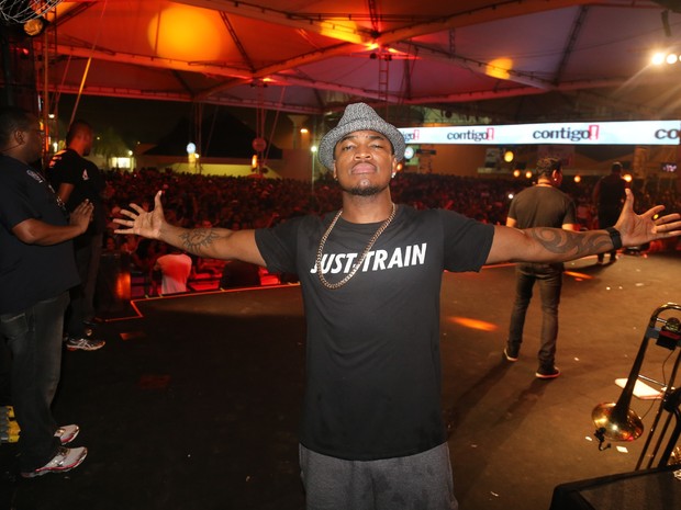 Ne-Yo em show do Harmonia do Samba em Salvador, na Bahia (Foto: Fred Pontes/ Divulgação)