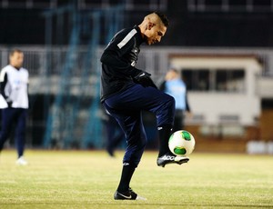 Guerrero treino Corinthians (Foto: Marcos Ribolli / Globoesporte.com)