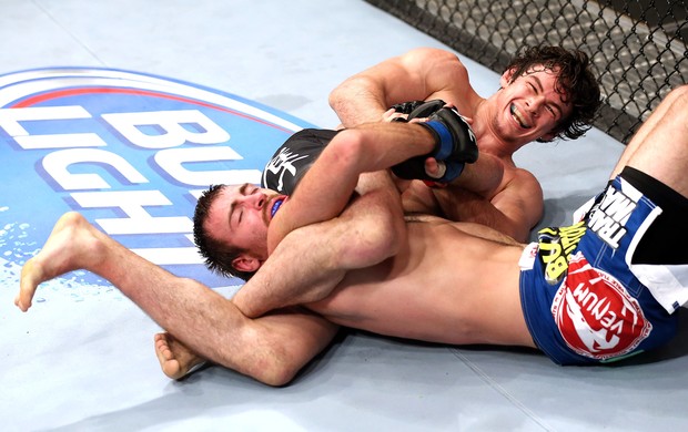 Olivier Aubin-Mercier X Jake Lindsey, UFC (Foto: Getty Images)
