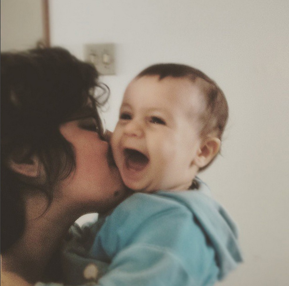 Thaiz Leão e o pequeno Vicente (Foto: Arquivo Pessoal)