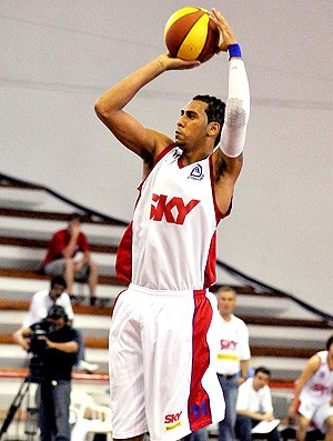 basquete marquinhos pinheiros sky araraquara (Foto: João Pires / Pinheiros SKY)