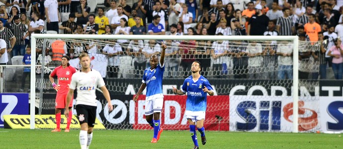 Corinthians x Santo André (Foto: Marcos Ribolli)