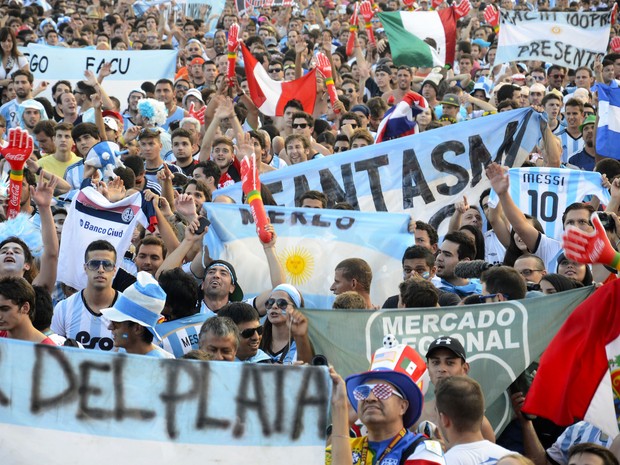 Argentinos festejam no Fifa Fan Fest do Rio (Foto: Alexandre Macieira / Riotur)
