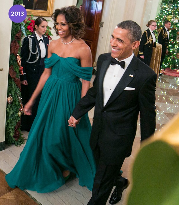 Michelle Obama e os 10 vestidos mais poderosos usados como 1ª dama durante os oito anos de mandato do presidente americano Barack Obama. Trajetória fashion de sucesso com muito estilo e sem ostentação (Foto: Getty Images)