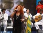 Beth Carvalho festeja 50 anos de carreira e revela: 'Quero um programa de TV sobre samba'