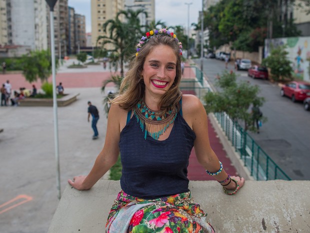 Joana se descreve como uma mulher de estilos múltiplos, e vê no humor uma ferramenta importante da comunicação. (Foto: Victor Moriyama/G1)