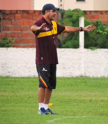 Vinícius Saldanha durante primeiro treino do Sampaio (Foto: Sampaio - Divulgação)