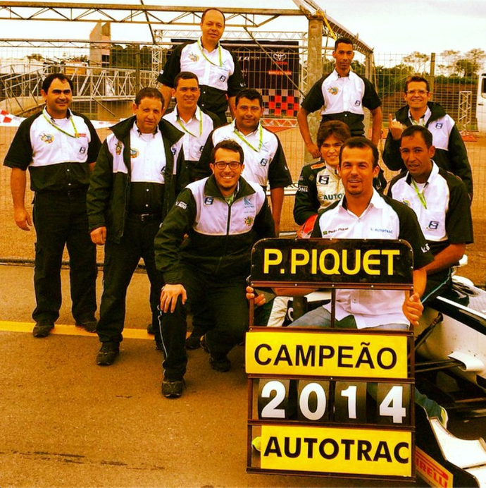 Pedro Piquet comemora título da Fórmula 3 Brasil, no Velopark, Rio Grande do Sul (Foto: Reprodução/Instagram)