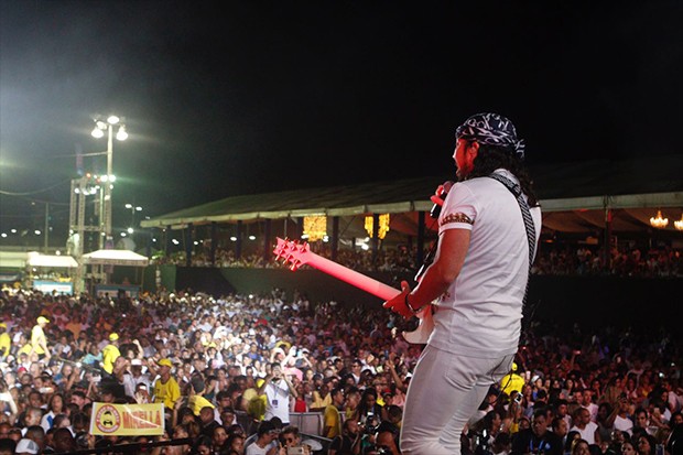 Bell Marques se apresenta no Festival Virada Salvador 2018 (Foto: Ícaro Cerqueira/ Ed. Globo)