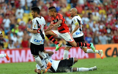 Éverton Vasco x Flamengo (Foto: André Durão)