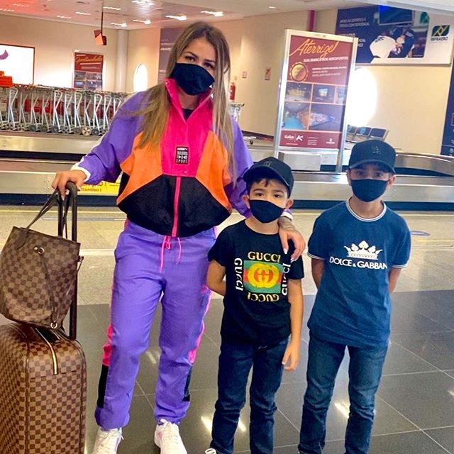 Mallu Ohanna com os filhos (Foto: Reprodução/Instagram) Mallu Ohanna com os filhos (Foto: Reprodução/Instagram)