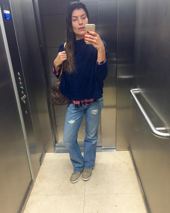 Jona Balaguer faz pausa para um selfie (Foto: Reprodução - Instagram)