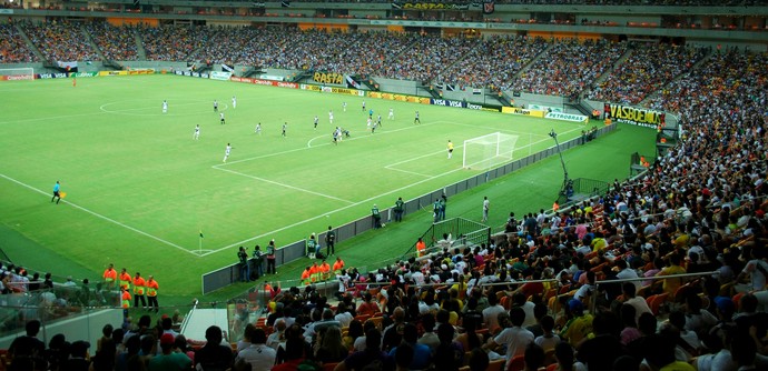 Arena da Amazônia jogo Resende e Vasco (Foto: Silvio Lima)