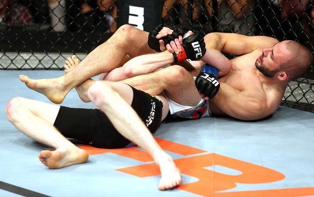 Paddy Holohan X Chris Kelades, UFC (Foto: Getty Images)