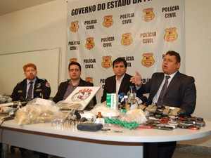 Polícia explicou como funcionava esquema de dentro de presídios da Paraíba (Foto: Jorge Machado/G1)