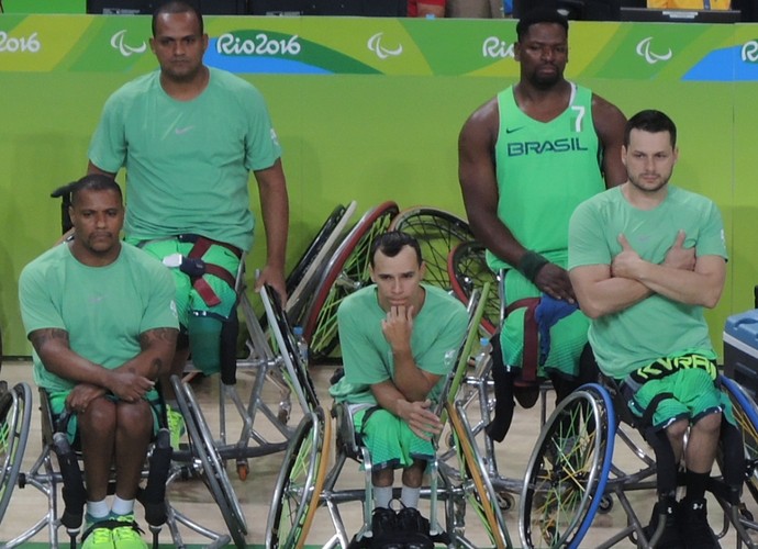 paulinho, basquete, cadeira de rodas (Foto: Hector Werlang)