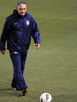 Treino do Corinthians, Tite (Foto: Marcos Ribolli / Globoesporte.com)