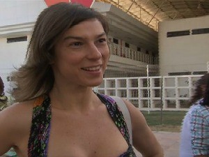 Atriz Maria Paula, embaixadora do aleitamento materno, falou da importância da doação de leite materno (Foto: TV Verdes Mares/Reprodução)