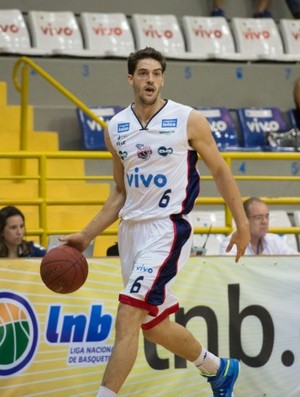 Marcos Mata, ala do Franca (Foto: Newton Nogueira/Divulgação)