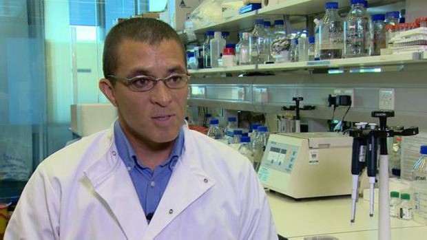 Tilo Kunath ficou impressionado com os resultados de Joy (Foto: BBC) Tilo Kunath ficou impressionado com os resultados de Joy (Foto: BBC)