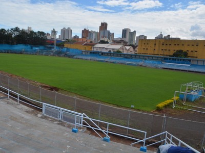 Estádio Vitorino Gonçalves Dias (Foto: Viviane Alexandrino/Londrina Esporte Clube)