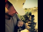 Josh Duhamel posta foto de seu filho com Fergie
