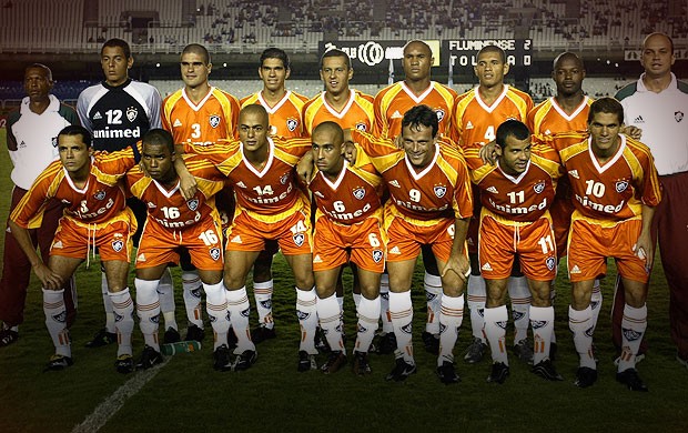 Fornecedor divulga em site imagem da camisa laranja do Fluminense Fluminense_camisa_laranja_globo_ivogonzalez