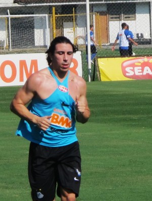 Fucile no treino do Santos (Foto: Marcelo Hazan/Globoesporte.com)