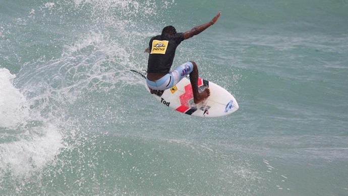Fininho, surfista paraibano (Foto: Divulgação)