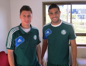 Menezes e Alan Kardec Palmeiras (Foto: Marcelo Hazan)