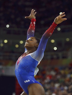 Simone Biles ginástica artística olimpíada rio 2016 (Foto: REUTERS/Mike Blake)