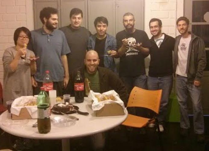 Equipe do Flux Game Studio, responsável por Escravo, Nem Pensar! (Foto: Arquivo Pessoal)