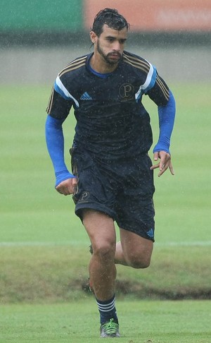 Presidente do Mirassol vê Henrique longe do Verdão e revela sondagens