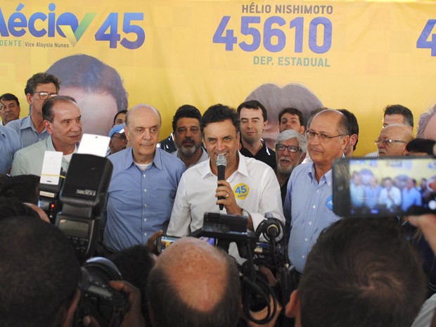 &#39;Brincam com a inteligência dos brasileiros&#39;, diz Aécio Neves sobre CPI (Foto: Daniel Corrá/G1)