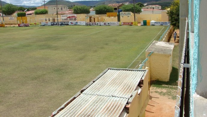 Estádio Arnon de Melo, em Santa do Ipanema (Foto: Paulo Lira/Notícia na Mira)