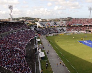 Arruda - Santa Cruz (Foto: Aldo Carneiro)