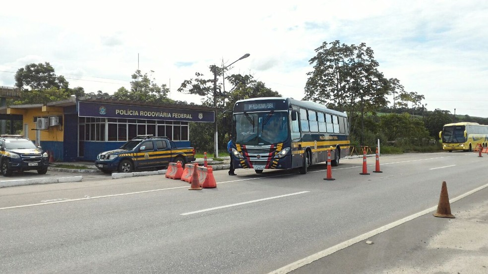 Atendimento nos postos permanece sendo realizado 24 horas por dia (Foto: Pol&iacute;cia Rodovi&aacute;ria Federal/Divulga&ccedil;&atilde;o)