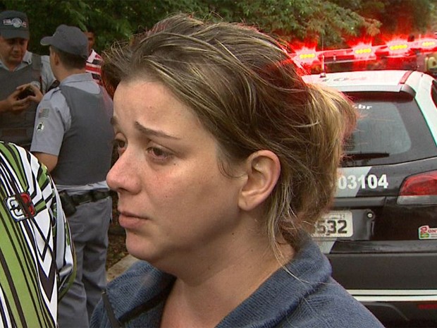 Natália Ponte diz que percebeu que filho não estava em casa pela manhã, quando foi aplicar insulina no menino (Foto: Paulo Souza/EPTv)
