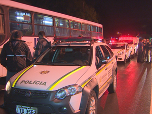 Polícial morto RS ônibus Itupuã Rio Grande do Sul morte (Foto: Reprodução/RBS TV)